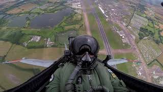 Ilmavoimien F/A-18 Hornet -soolo RIAT-lentonäytöksessä 2019