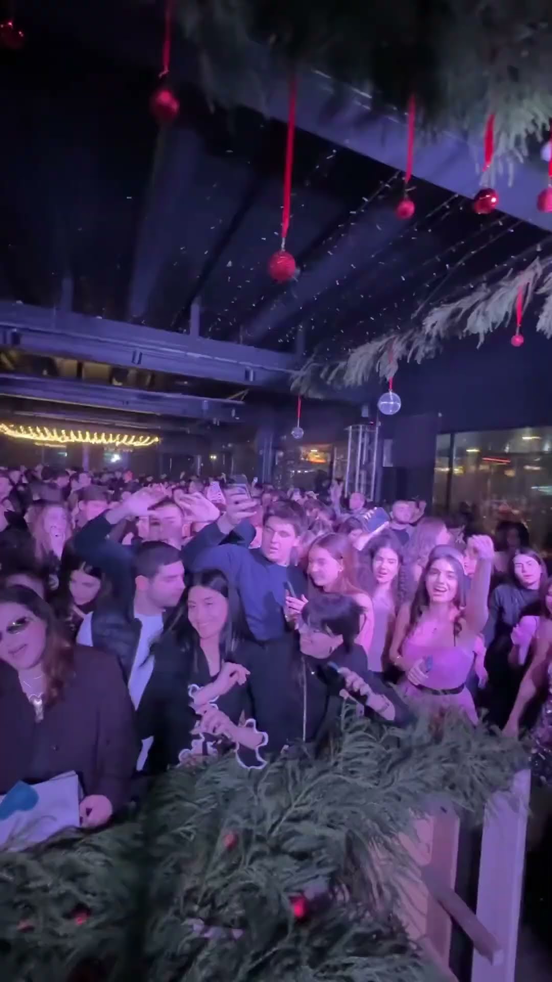 What an incredible New Year’s Eve Party in Georgia! ❤️‍?? Track: Bakermat - Baiana (2019)