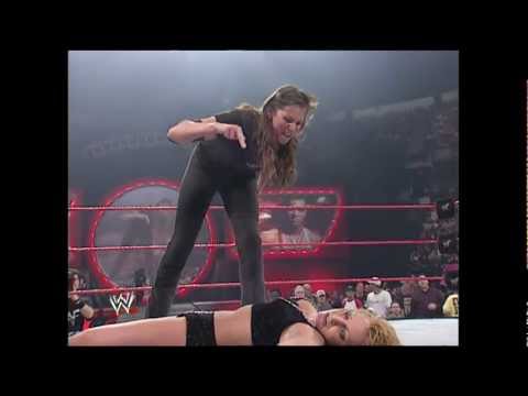 Stephanie McMahon vs. Trish Stratus - No Way Out 2001