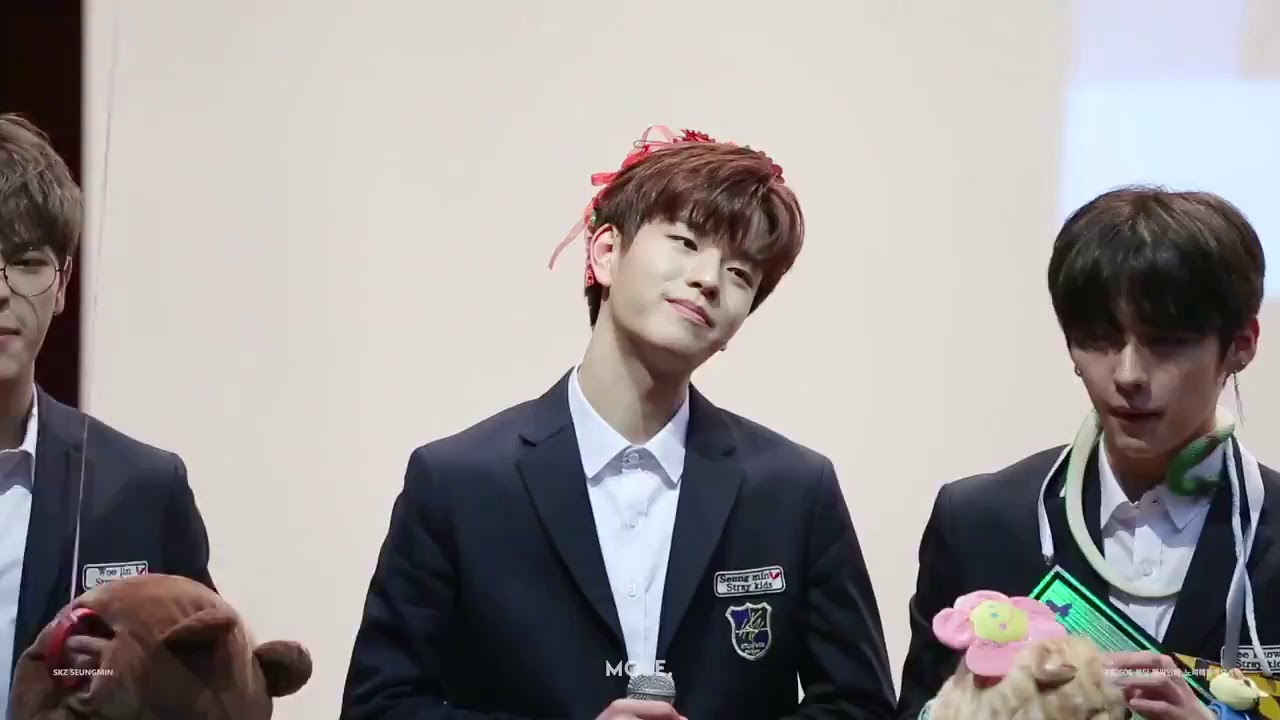 seungmin rapping - YouTube