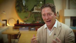 Play video: Fernando Caruncho - SGD Awards 2017 Lifetime Achievement Award Winner