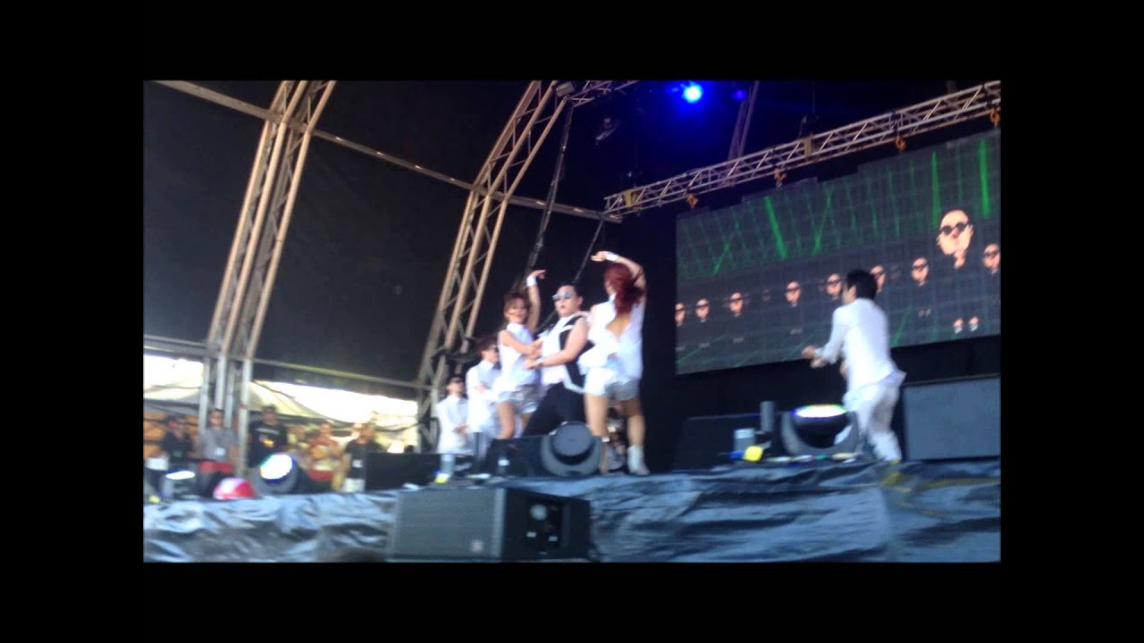 Psy - Gangnam Style Live FMF Perth