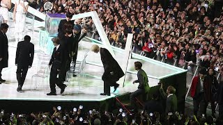 4k 191130 MMA BTS 방탄소년단 첫 입장, 박서준님 진행, 이현우님 시상, TOP 10 수상 직캠 FANCAM