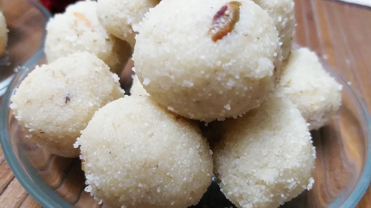 बनाये सिर्फ 10 मिनट में सूजी के लड्डू| Rava ladoo  recipe | suji ladoo recipe |semolina ladoo recipe | Food Kitchen Lab