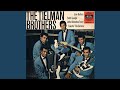 Capture de la vidéo The Tielman Brothers - Twistin' The Carioca (1963) [Stereo Mix]