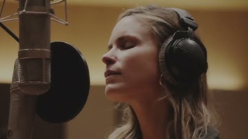 "Quiet" | Lockeland Strings Featuring Lydia Luce