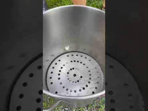 How to Make Maryland Steamed Crabs — Ocean City, Maryland How to Make Maryland Steamed Crabs — Ocean City, Maryland