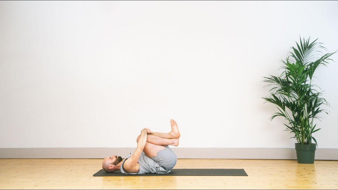 Slow Yoga Flow | Long Day Release Flow | 20-minutes | yogahub