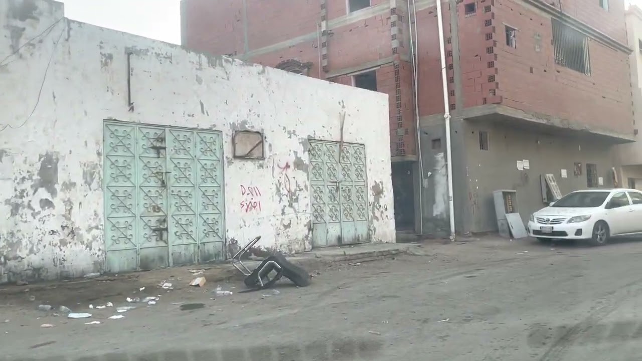 سرقات في حي كيلو / ٨ / الخميس / ٩ / يونيو / تابعو الفديو للنهايه