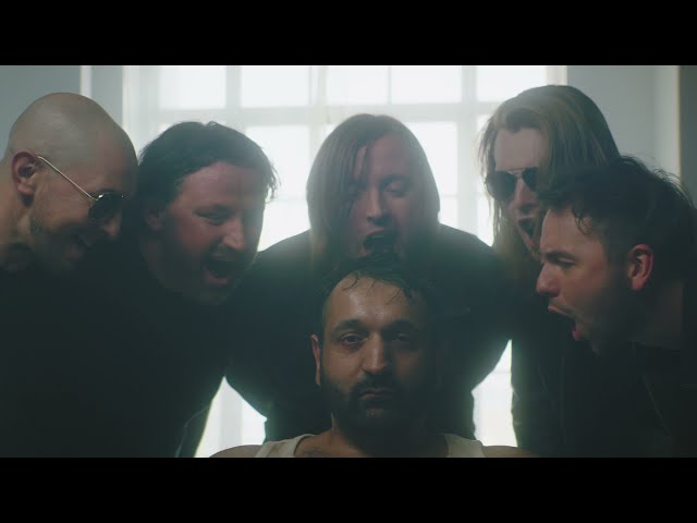 Scarlet Rebels - Storm