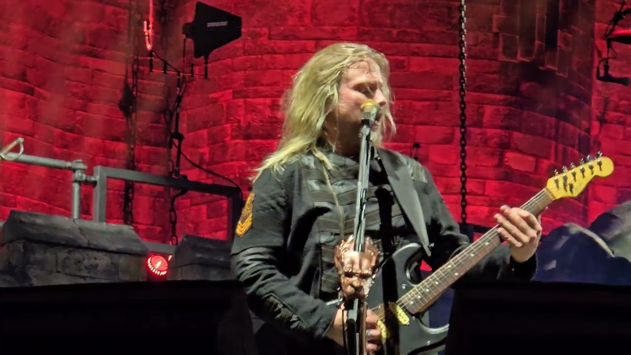 Sabaton - 04. I, Emperor - Accor Arena Paris le 28/11/2025