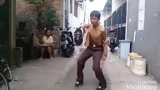 Gembel berkelas