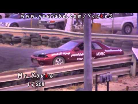 استعراض جيتي العنابي برعايه كراج النعيمي في حلبه ام القيوين بطوله الامارات الجوله النهائيه 1 7 2011