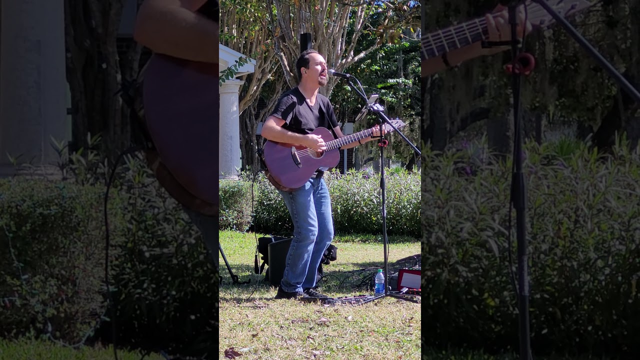 Live Music in USA, A Street Performer in Orlando, Florida