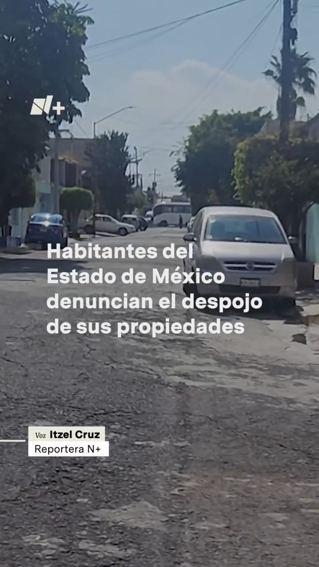 Personas armadas despojan de sus viviendas a abuelitos de Edomex - N+ #Shorts