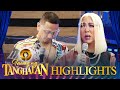 Vice Ganda gets distracted by Jhong's polo | Tawag ng Tanghalan