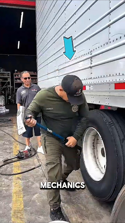 You won’t believe how fast this mechanic works! ⚡