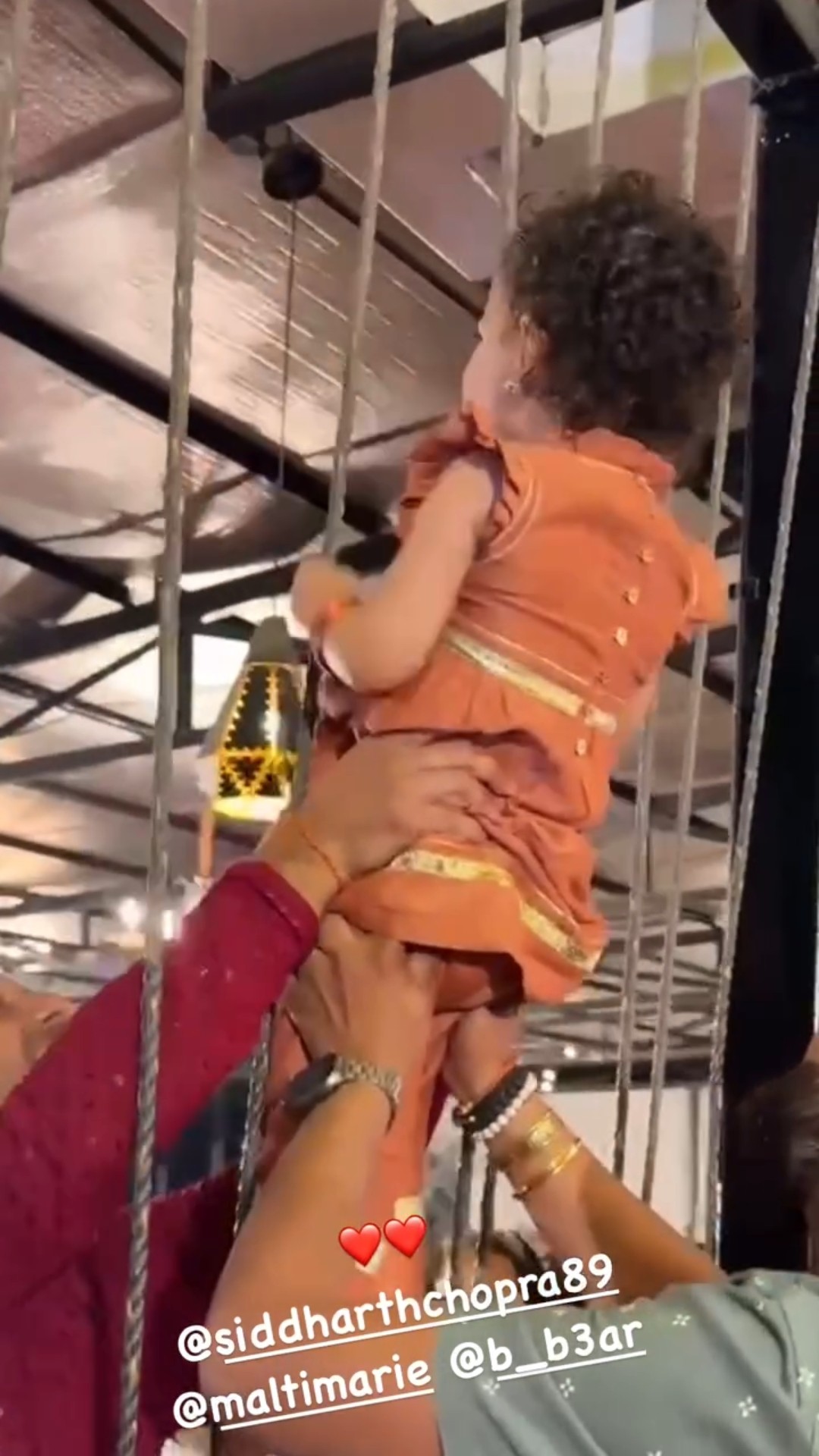 Priyanka Chopra's daughter Malti Marie ENJOYS climbing ropes at Siddharth Chopra's Mehndi #shorts