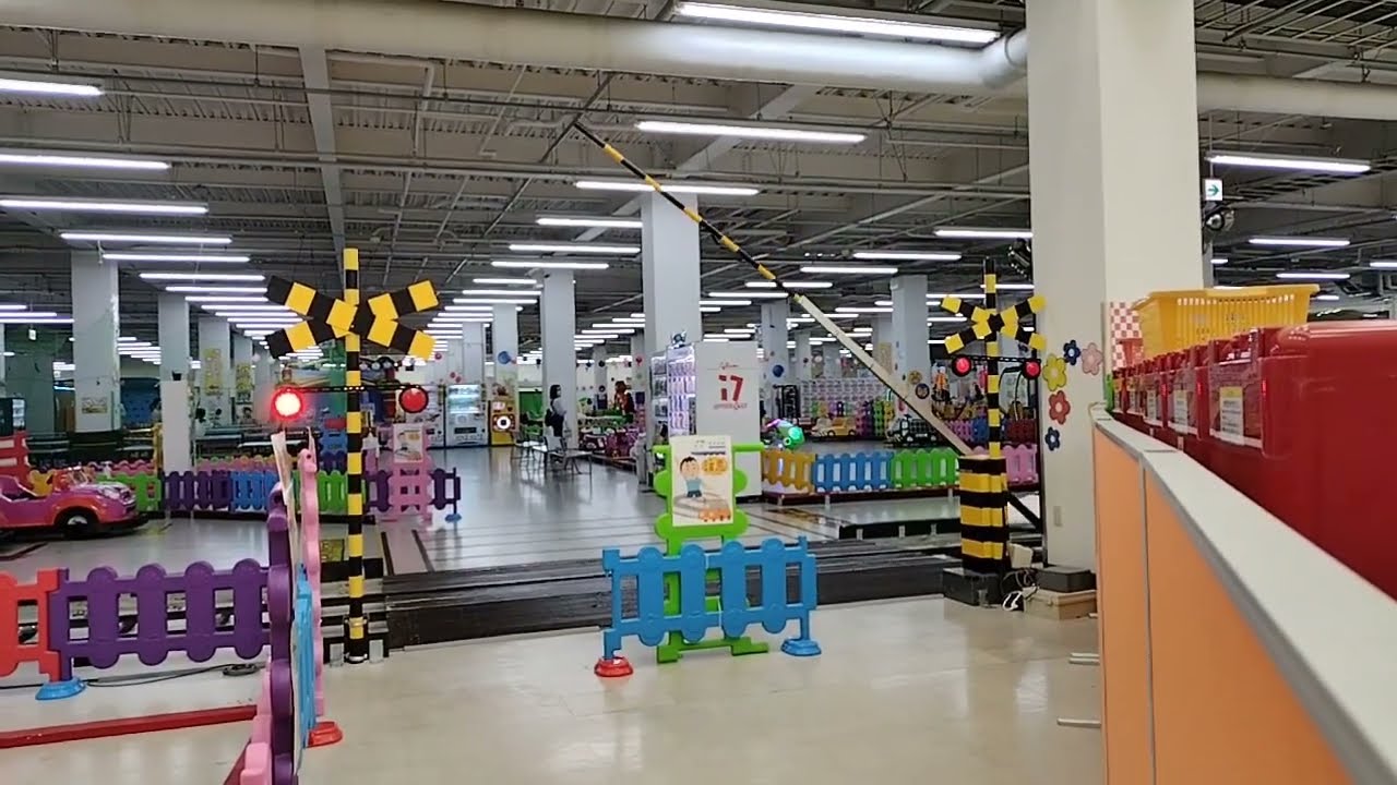 東京 あそびマーレ ミニ踏切