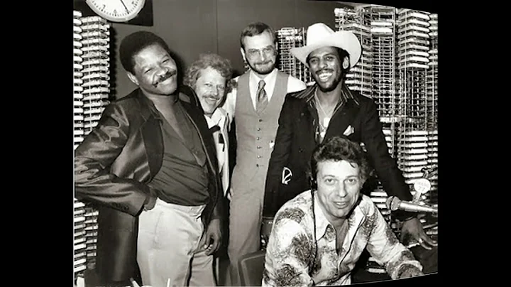 McFadden & Whitehead ‎– Ain't No Stoppin' Us Now (DJ Bollacha Extended Disco Remix)