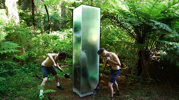 Who put up the monoliths I did a thing?