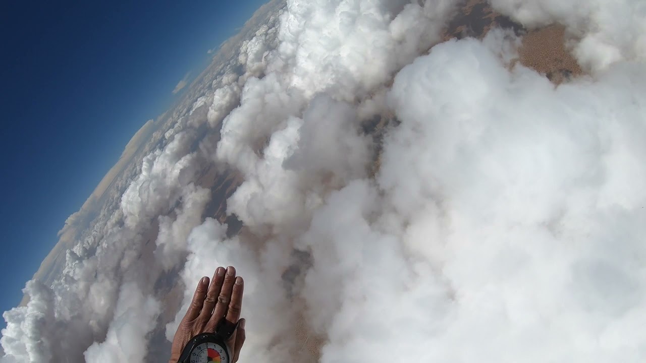 Falling through Cloud while Skydiving