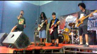 HEAVEN FALL _ DOMINASI MERUSAK SURGA : BERTAHTA COVER