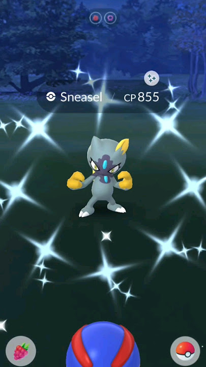 🤩 Finally got Shiny Mega Gengar but it's a trash