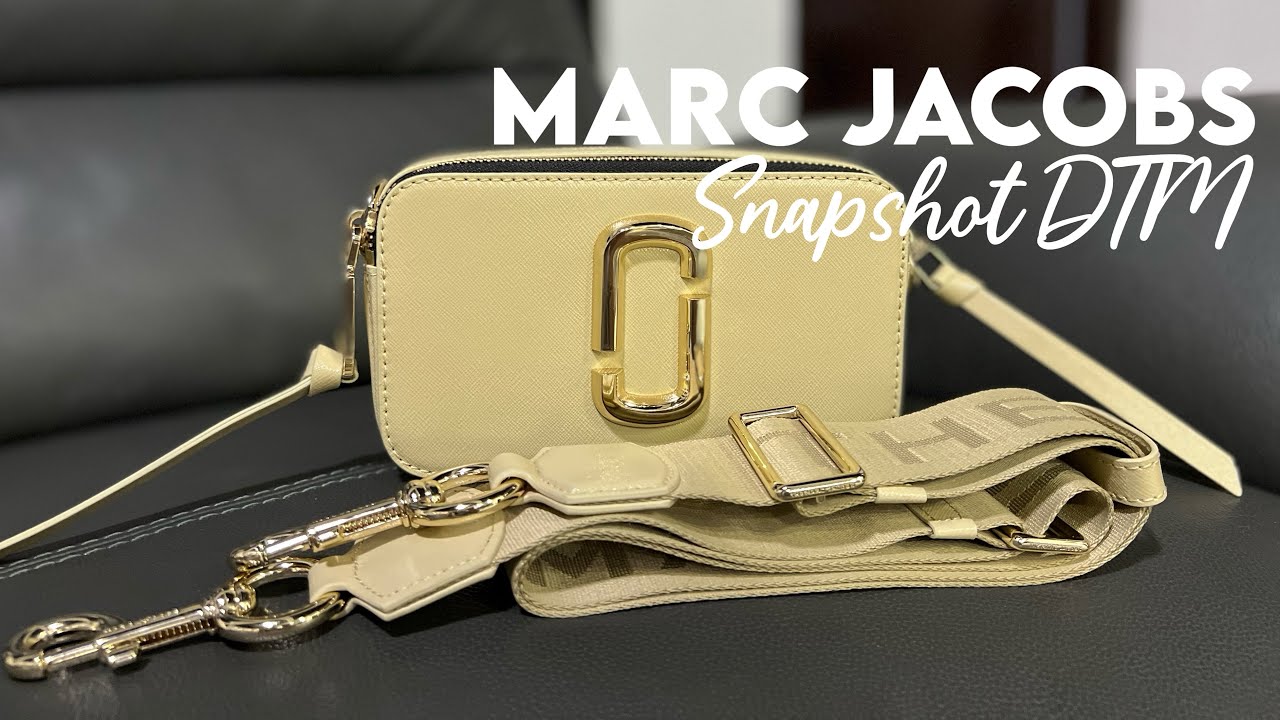 MARC JACOBS The Snapshot DTM Bag in Khaki
