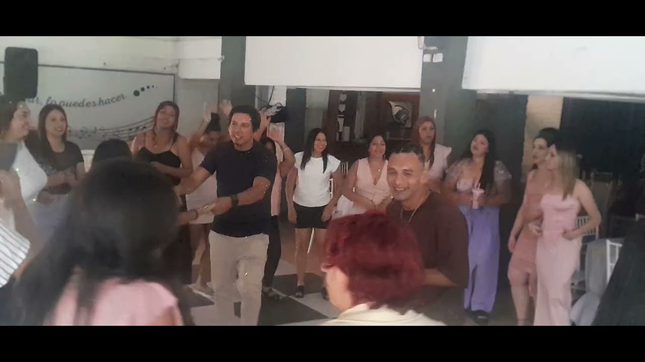 Boda de sol y nico  , el baile