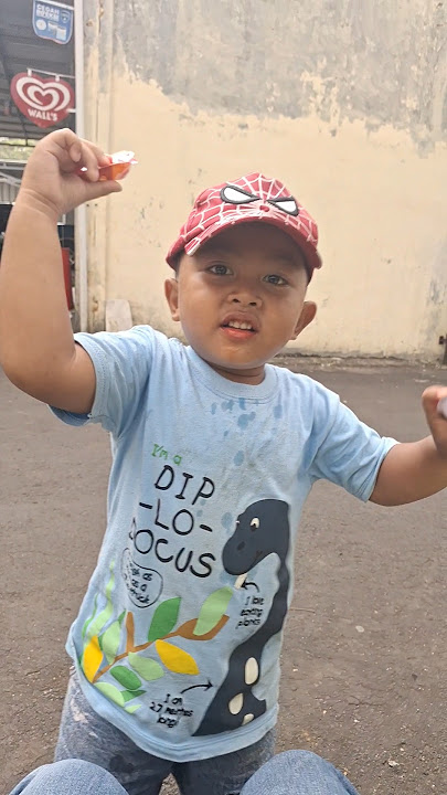 si boy jajan kinder joy kw super #shortsfeed #shorts #short #boy