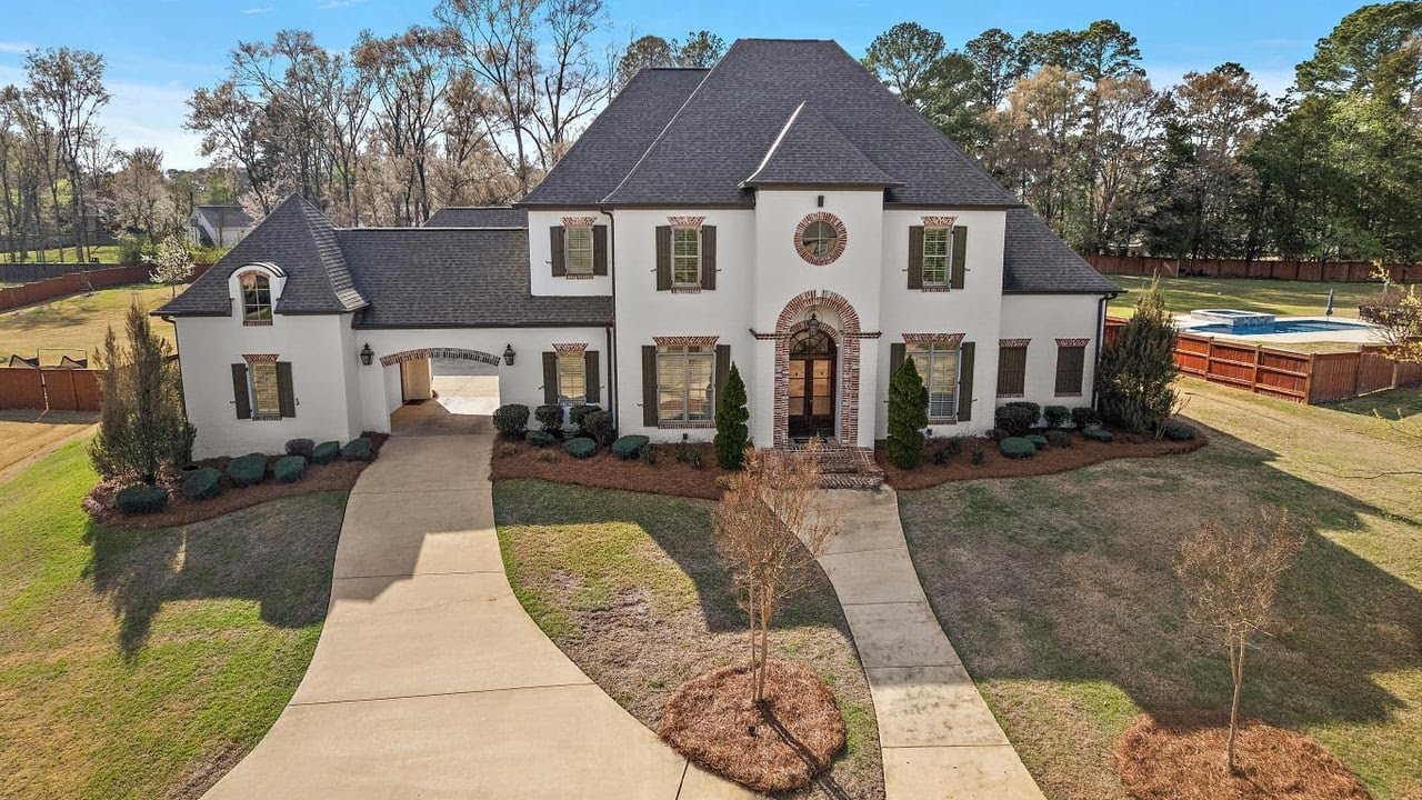 317 Ironwood Dr, Madison, MS