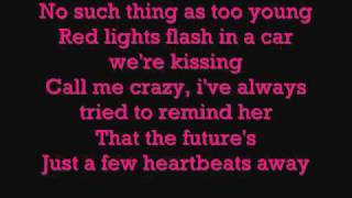 kissing in cars - pierce the veil (lyric video) chords