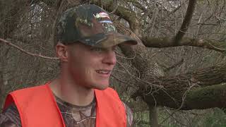 MS Outdoors S28 E06 - Black Prarie WMA Deer Hunt, Hancock Co. Bass Fishing