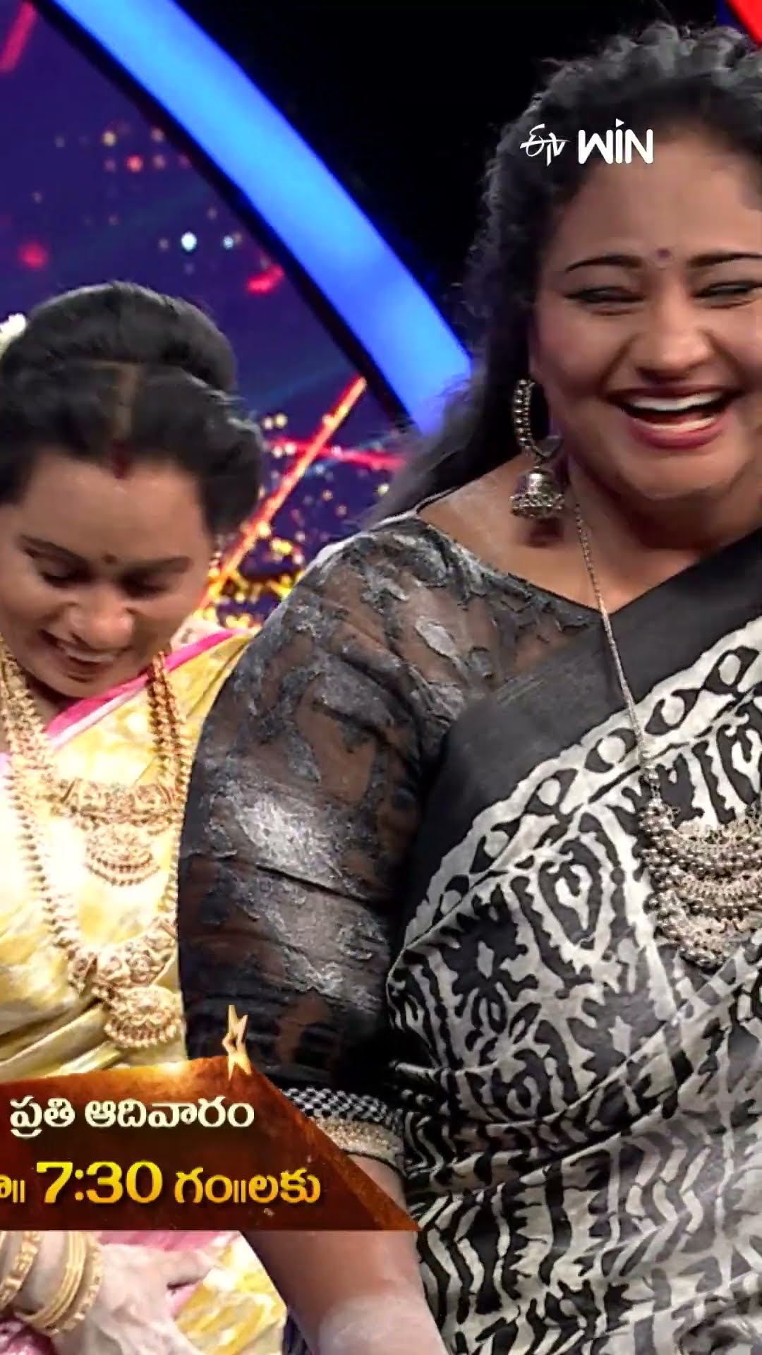 #shorts - పిండితో కొత్త రకం ర్యాంప్ వాక్..! #familystars #sudhee #gameshow #etv