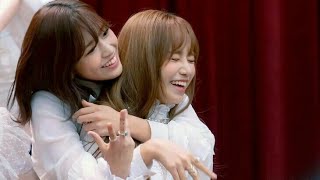 Download Lagu IZONE Ahn Yujin (안유진) X Jo Yuri (조유리) / Daengdaengz Moment Part 5 MP3