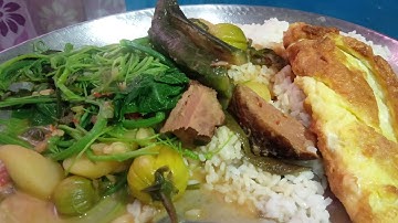 smoke pork with fresh vegetables,bitter eggplant 🍆🍆 (combo)egg fry spicy green chilli pickle