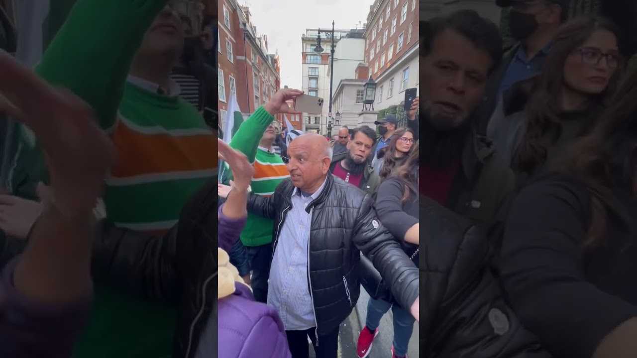 At Avenfield House a supporter of Nawaz Sharif