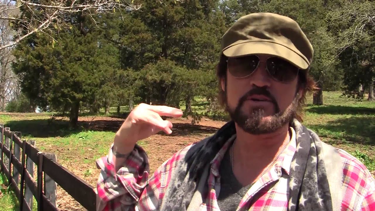 Sindy with an S, Should I bring back my mullet?