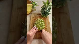 Markette kestirmeyin hem yarısı çöp oluyor hem makine pis #ananas #pineapple #shorts Resimi