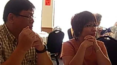 Dinner with Samantha, Chin and the Gang