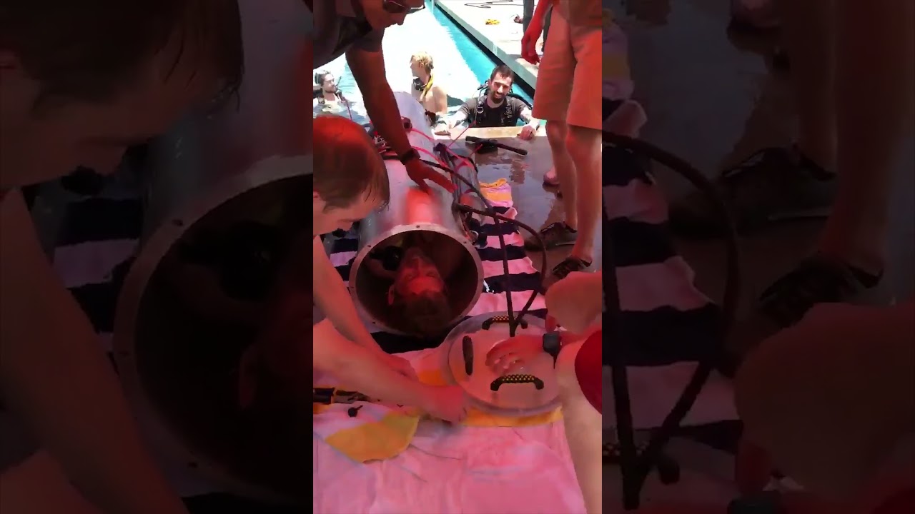 ELON MUSK - NO BREATHING STSTEM 