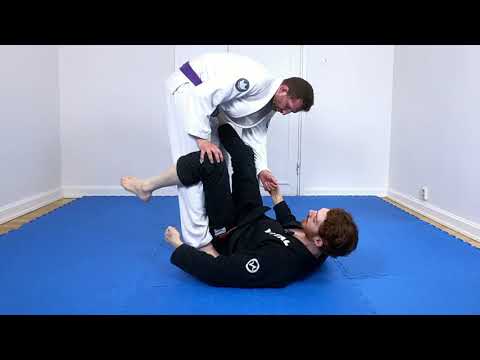 The Easiest Sweep from de la Riva Guard, with Jon Thomas - YouTube