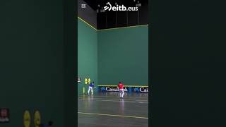Gancho impresionante de Zabala #zabala #pelotavasca #pelotamano