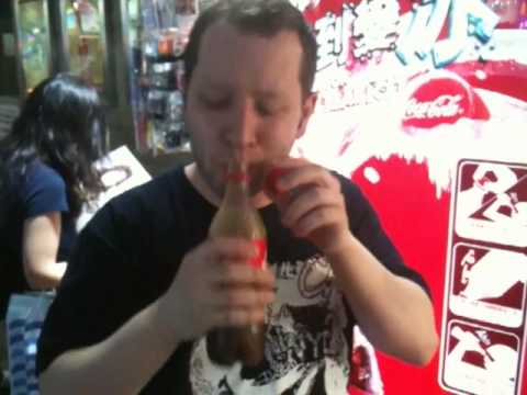 Self-Freezing Coca-Cola - Crazy from Kong Review (Hong Kong)!