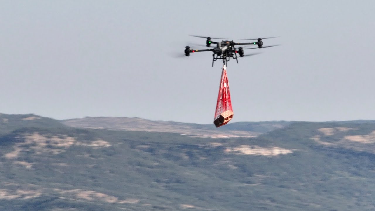 Vídeo: transporte de carga con dron para Tragsa en alta montaña