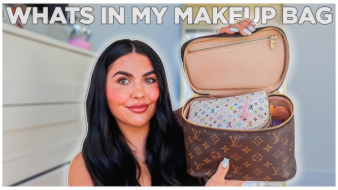 WHAT'S IN MY PURSE 2020 + LOUIS VUITTON TOILETRY POUCH 26 REVIEW 