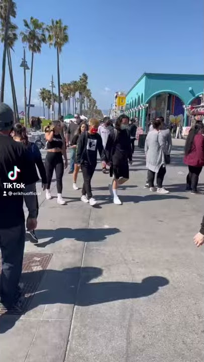 “Boom Boom TikTok remix” - DJ Douyin Remix: Shuffling/Cutting Shapes & Shuffle Dance Trend #Shorts