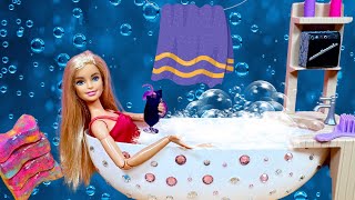 Barbie Girl Bath Time 🛀 Surprise for Barbie | kids stories