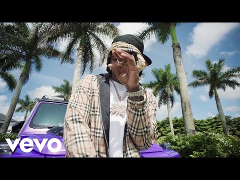 Moneybagg Yo ft. Pooh Shiesty – Drug Money [Music Video]